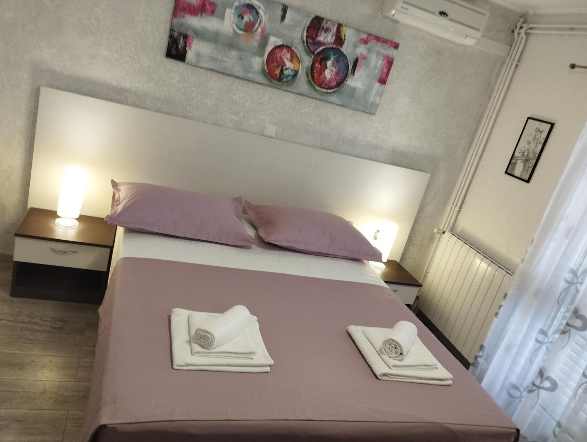 David I Rino Apartamento Brela Quarto foto